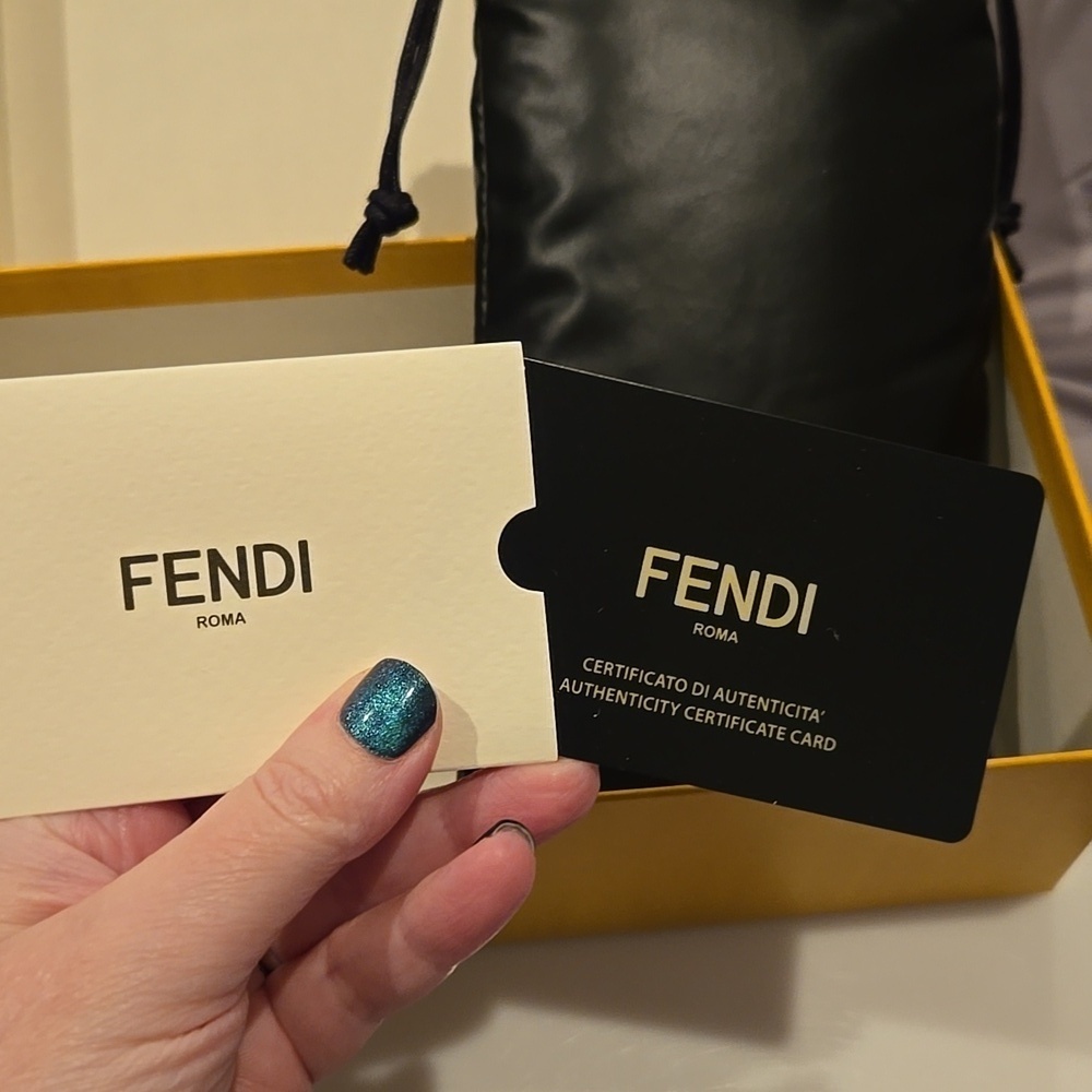 Fendi Tortoise Gray Gradient Brand New Sunglasses with Box - Picture 11 of 14